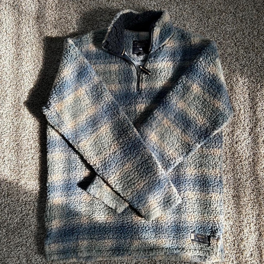 Southern Marsh Blue and Cream Plaid Sweater
Size small